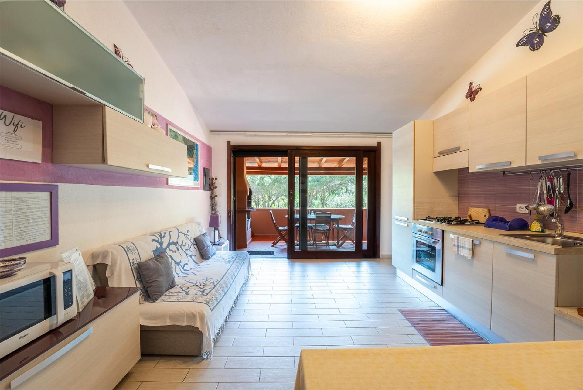 Purple House, 30M To Beach Pula Bagian luar foto