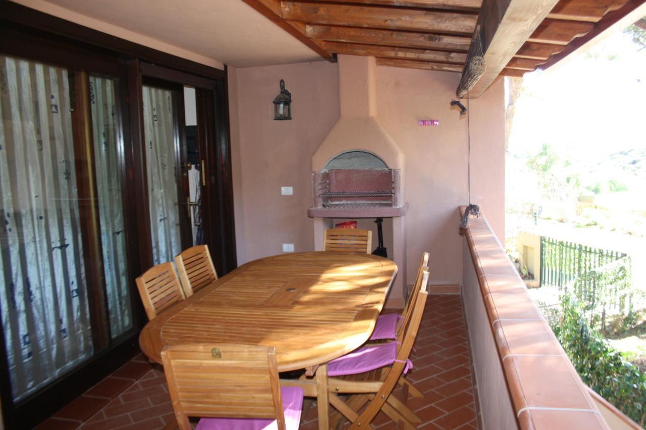 Purple House, 30M To Beach Pula Bagian luar foto